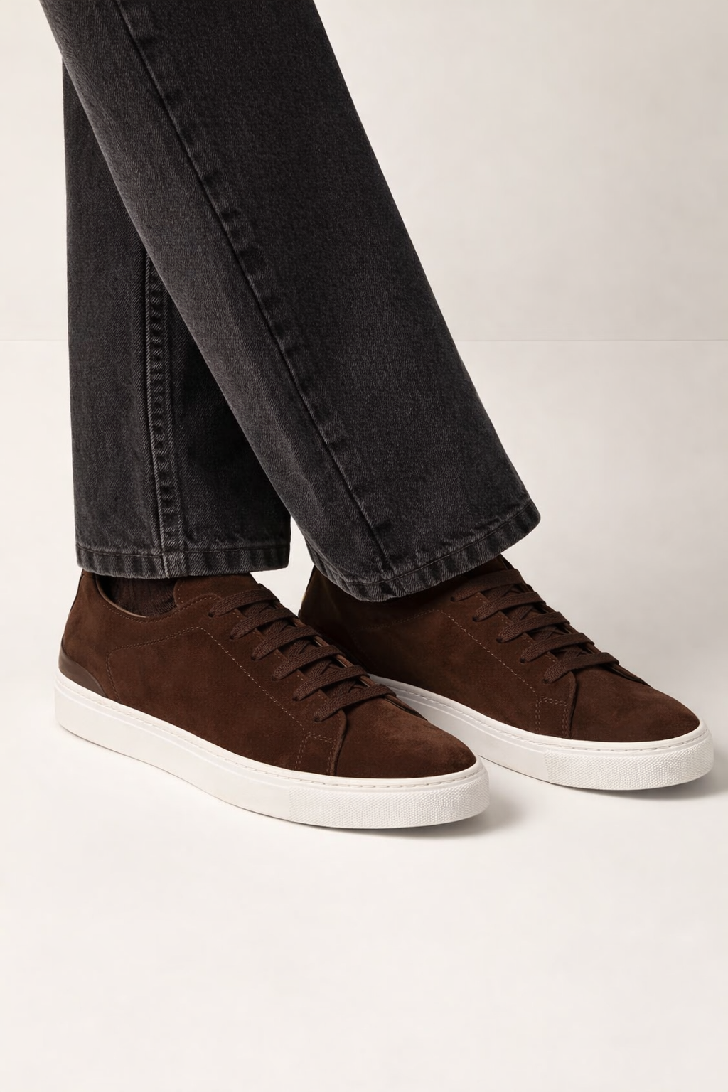 Low Top Sneaker Brown